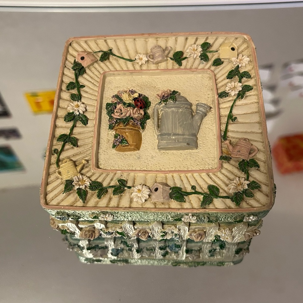 Birds and bird house tic tac toe